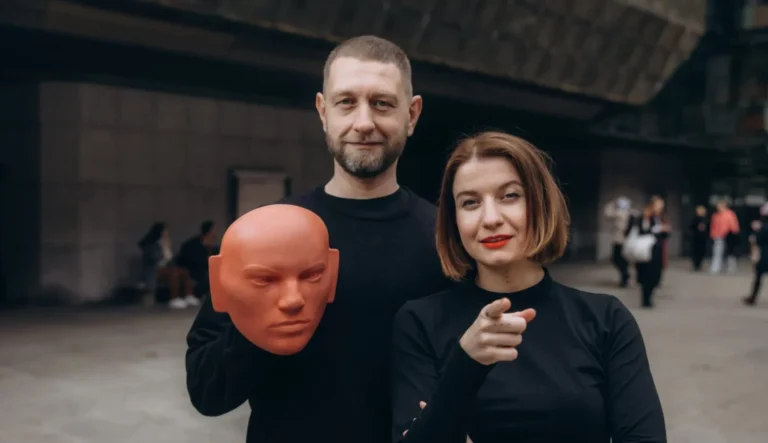 Svět začali měnit ve sklepě na Letné